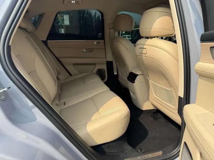 Aito M5 2024 Model Extended Range Max RS 4WD Advanced intelligent driving Edition – фото 36