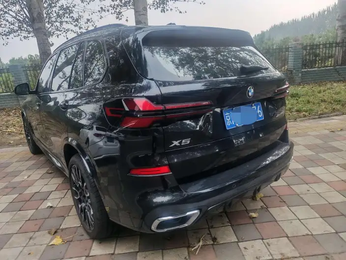 BMW X5 2023 Model xDrive40Li M Sports Night Set – фото 4