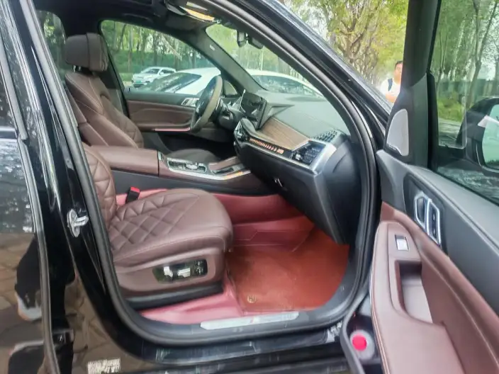 BMW X5 2023 Model xDrive40Li M Sports Night Set – фото 12
