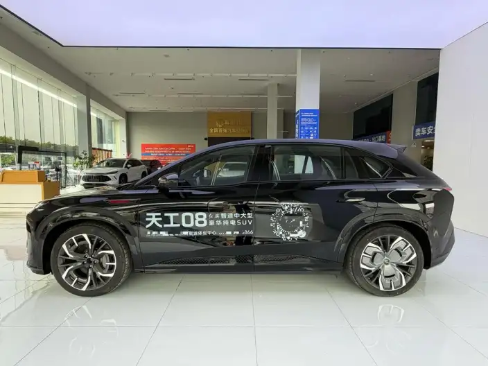 Hongqi Tiangong 08 2025 Model 680 Ultra 4WD Edition – фото 4