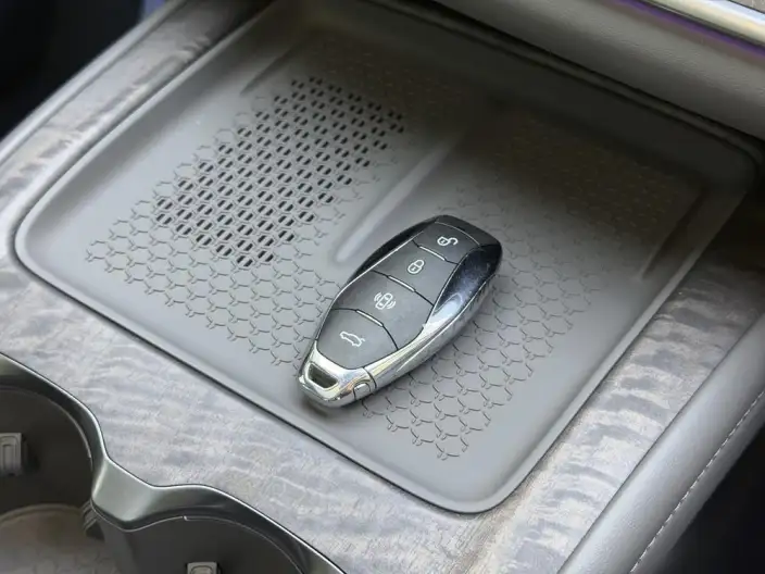 Hongqi Tiangong 08 2025 Model 680 Ultra 4WD Edition – фото 10