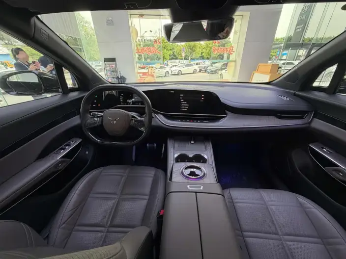Hongqi Tiangong 08 2025 Model 680 Ultra 4WD Edition – фото 19