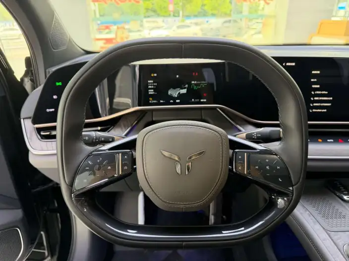 Hongqi Tiangong 08 2025 Model 680 Ultra 4WD Edition – фото 22