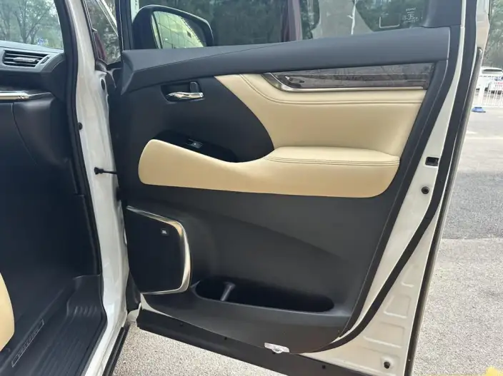 Vellfire 2021 Model Toyota Crown Hybrid 2.5L HV Premium Edition – фото 9