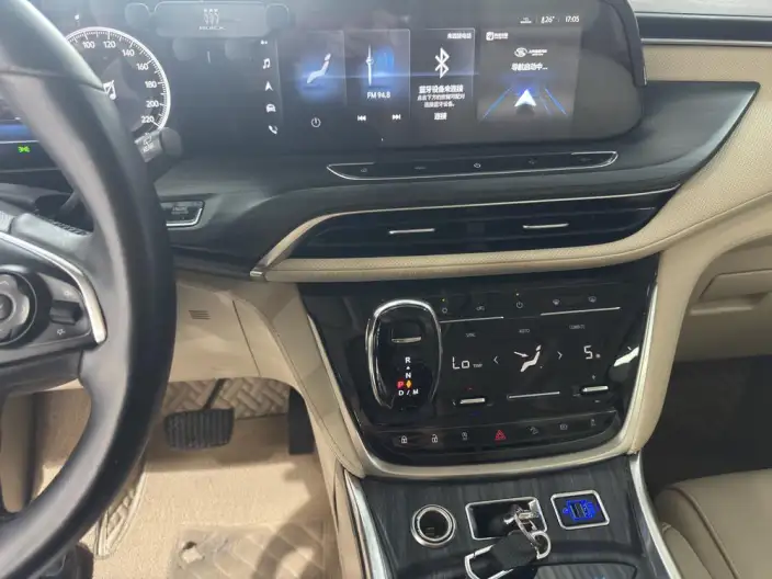 Buick GL8 2022 Model ES Luzun 653T Exclusive Model – фото 11