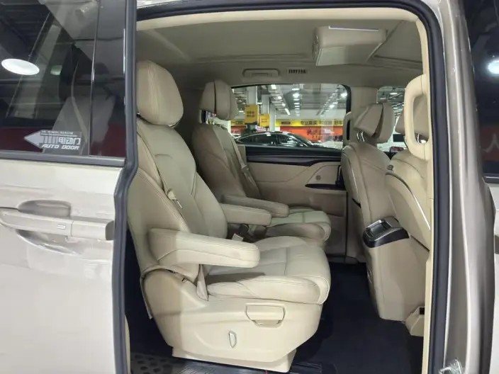 Buick GL8 2022 Model ES Luzun 653T Exclusive Model – фото 23