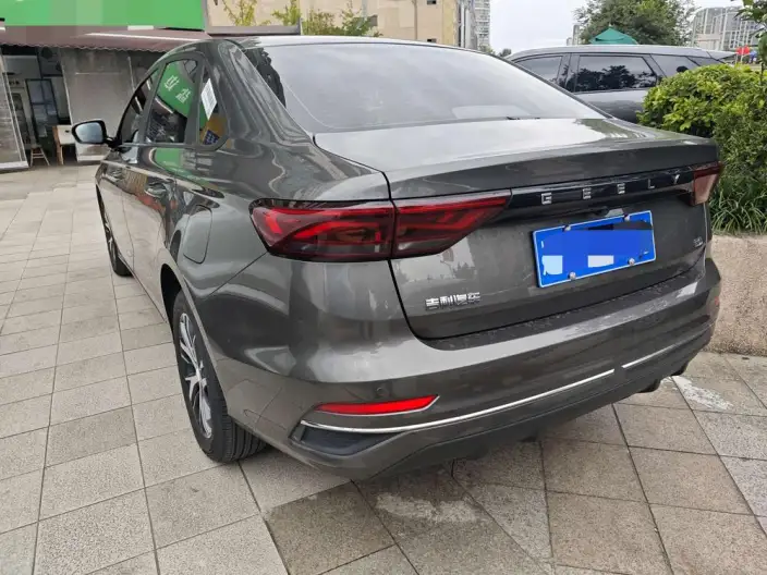 Geely Emgrand 2025 Model No. 4 Gen 1.5L CVT Star Glory Edition – фото 4
