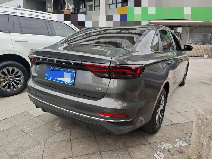 Geely Emgrand 2025 Model No. 4 Gen 1.5L CVT Star Glory Edition – фото 6