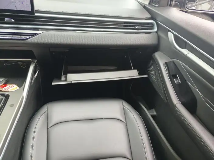 Geely Emgrand 2025 Model No. 4 Gen 1.5L CVT Star Glory Edition – фото 11