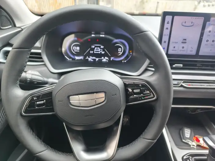Geely Emgrand 2025 Model No. 4 Gen 1.5L CVT Star Glory Edition – фото 15