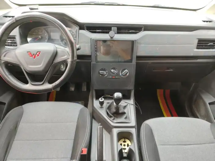 WULING Hongguang Plus 2020 Model 1.5L Manual Standard Model 5 seat – фото 7
