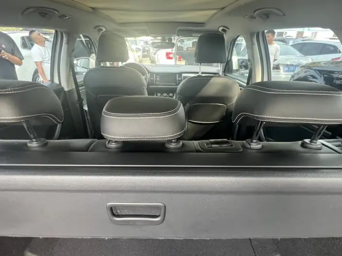 Skoda Kodiaq 2020 Model TSI330 5 seat 2WD Luxury Premium Edition – фото 13