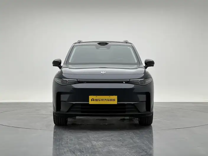 Leapmotor C16 2026 Model EV Edition 630 LiDAR Zhizun Edition 6 seat – фото 2