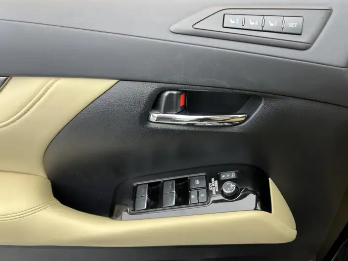 Vellfire 2021 Model Toyota Crown Hybrid 2.5L HV Premium Edition – фото 30