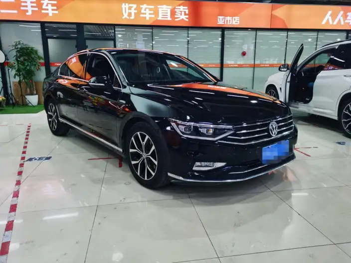 Volkswagen Magotan 2020 Model 330TSI DSG Leading Model – фото 3