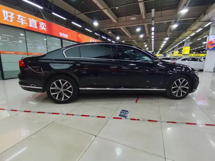 Volkswagen Magotan 2020 Model 330TSI DSG Leading Model – фото 8