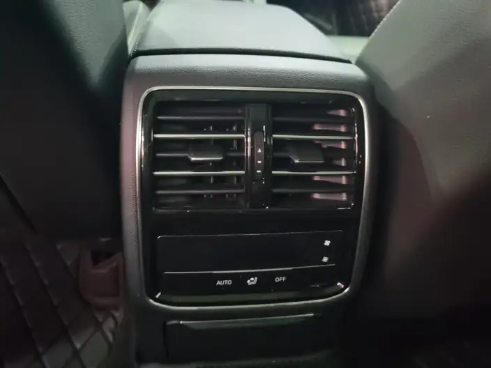 Volkswagen Magotan 2020 Model 330TSI DSG Leading Model – фото 17