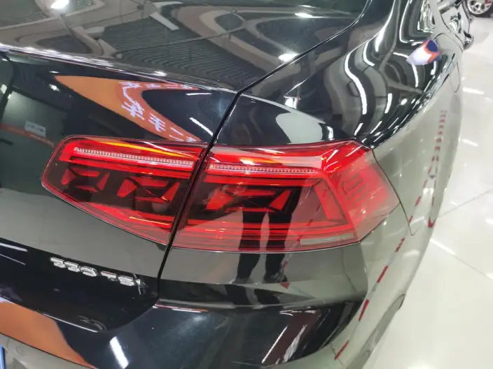 Volkswagen Magotan 2020 Model 330TSI DSG Leading Model – фото 23