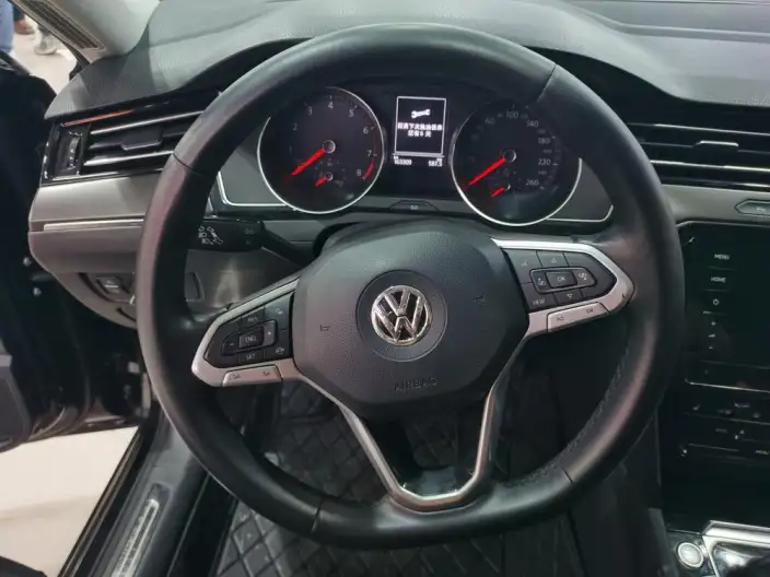Volkswagen Magotan 2020 Model 330TSI DSG Leading Model – фото 26