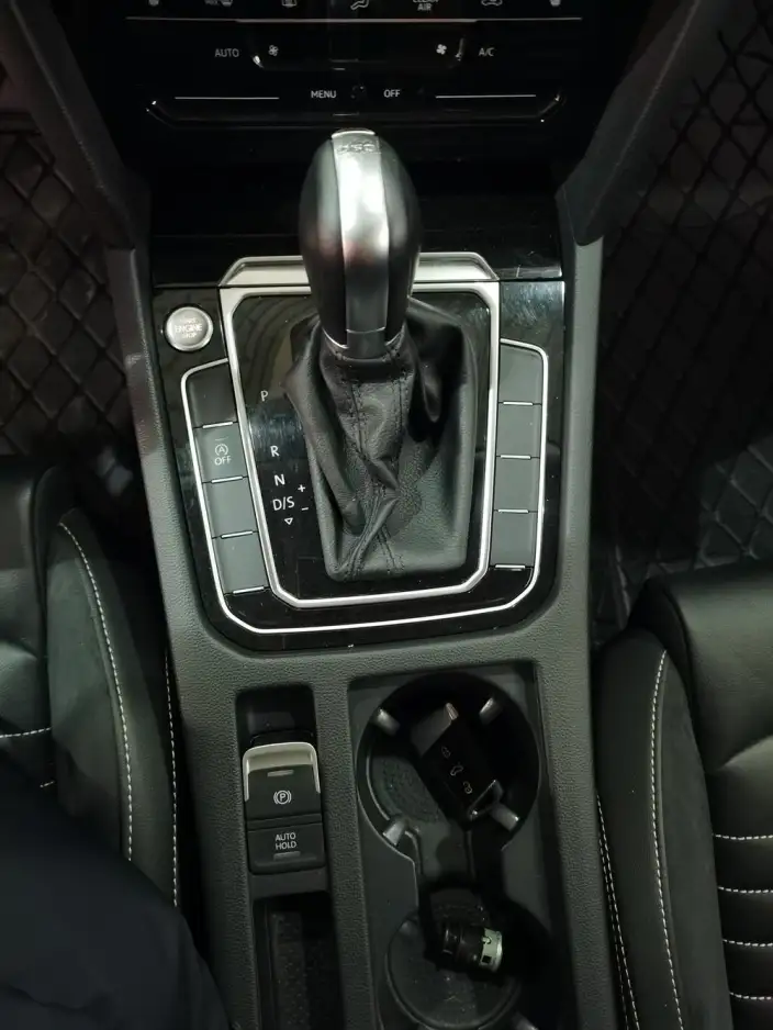 Volkswagen Magotan 2020 Model 330TSI DSG Leading Model – фото 27