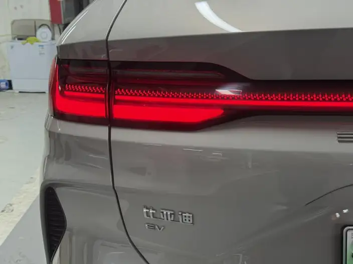 BYD Song PLUS EV 2024 Model Honor Edition 520KM Noble Model – фото 9