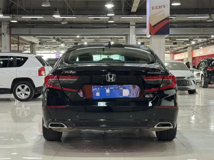 Honda Accord 2022 Model 260TURBO Deluxe Edition – фото 5
