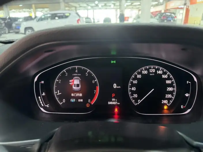 Honda Accord 2022 Model 260TURBO Deluxe Edition – фото 13