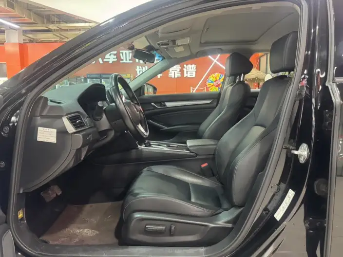 Honda Accord 2022 Model 260TURBO Deluxe Edition – фото 17