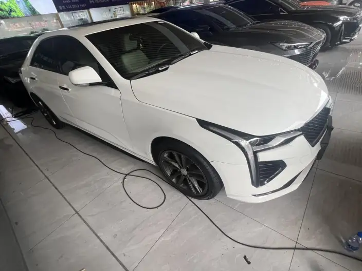 Cadillac CT4 2021 Model 28T Fashion Model – фото 10