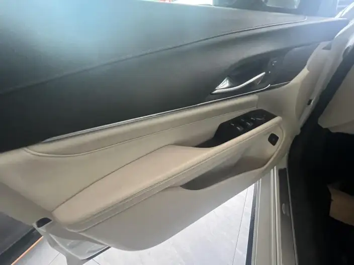 Cadillac CT4 2021 Model 28T Fashion Model – фото 18