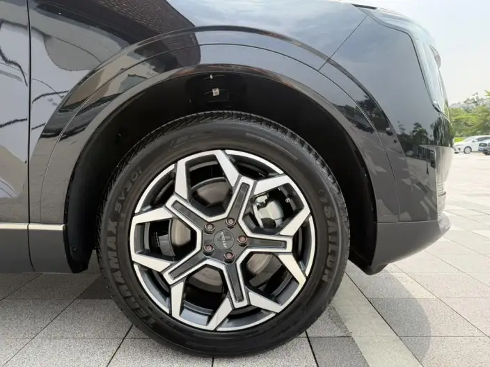 Jetour X70 L 2026 Model 1.5TD 7DCT Luxury Model – фото 8