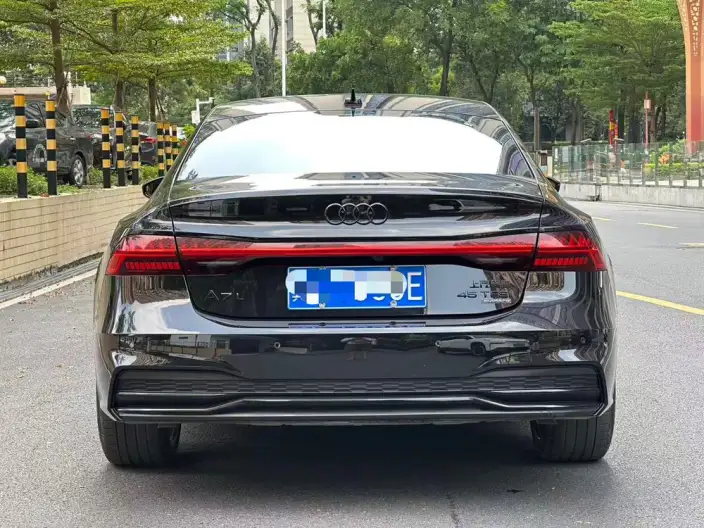 Audi A7 L 2023 Model 45 TFSI quattro S-line Black Samurai Edition – фото 4