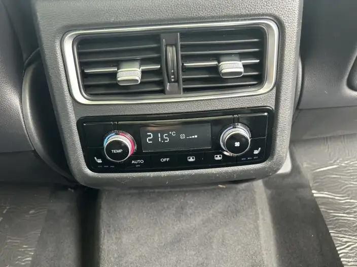 Hongqi HS7 2021 Model 2.0T Automatic 2WD Smart Flag Enjoy Edition – фото 8