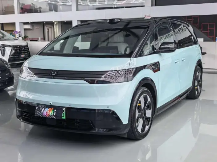 ZEEKR MIX 2025 Model 76kWh Smart Driving Edition – фото 1