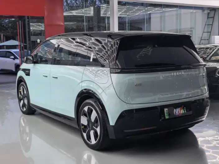 ZEEKR MIX 2025 Model 76kWh Smart Driving Edition – фото 5