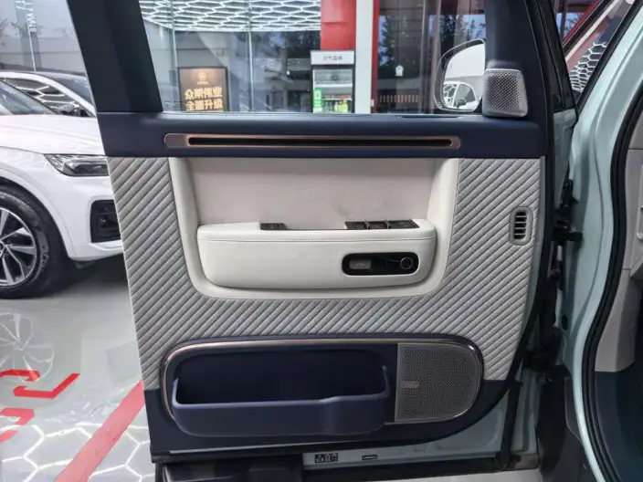 ZEEKR MIX 2025 Model 76kWh Smart Driving Edition – фото 10