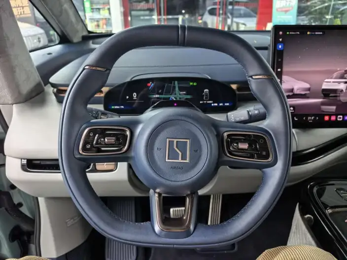 ZEEKR MIX 2025 Model 76kWh Smart Driving Edition – фото 23