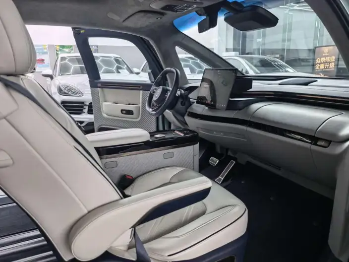ZEEKR MIX 2025 Model 76kWh Smart Driving Edition – фото 24