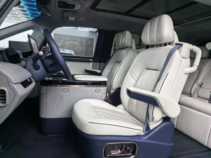 ZEEKR MIX 2025 Model 76kWh Smart Driving Edition – фото 25