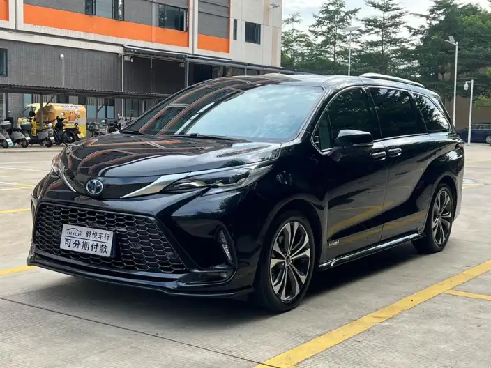 Granvia 2023 Model Intelligent Hybrid 2.5L Noble PLUS – фото 1