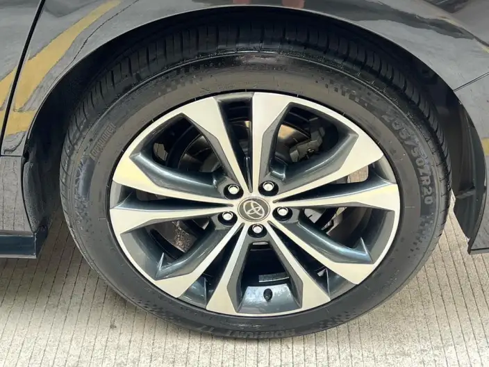 Granvia 2023 Model Intelligent Hybrid 2.5L Noble PLUS – фото 6