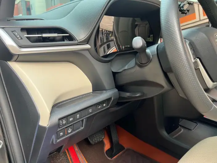Granvia 2023 Model Intelligent Hybrid 2.5L Noble PLUS – фото 16