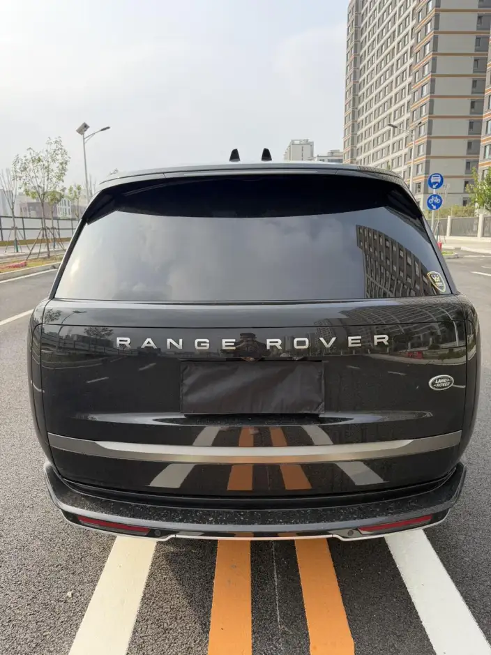Range Rover 2025 Model 3.0 L6 400PS Shengshi Extended Edition – фото 5