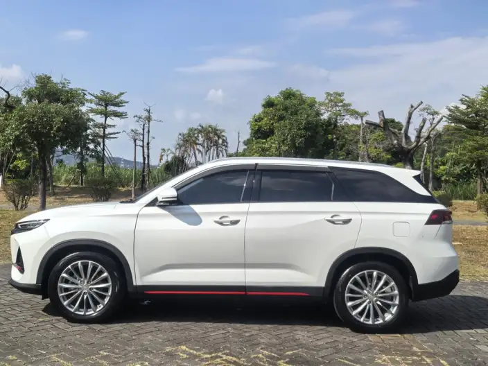 Changan Auchan X7 PLUS 2022 Model 1.5T Automatic Blue Whale Edition Noble Model – фото 4