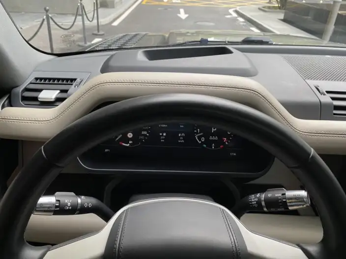 Land Rover Defender 2022 Model 110 P400 X-Dynamic HSE – фото 19