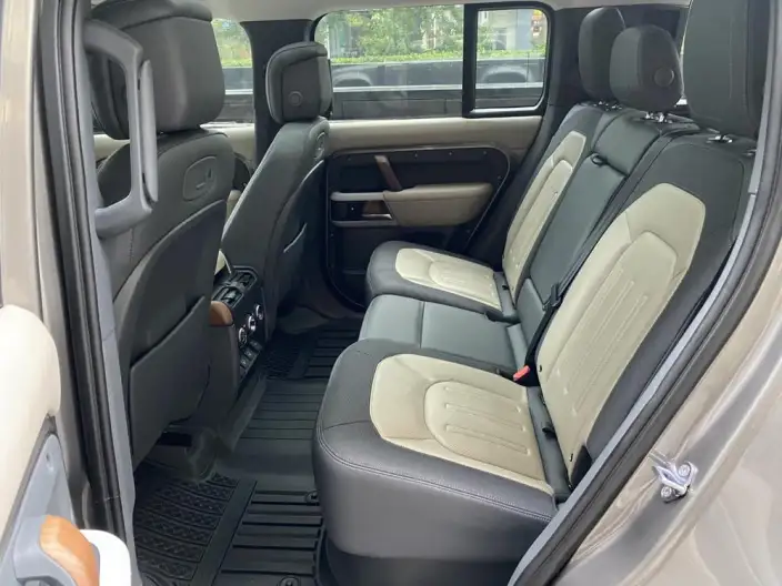 Land Rover Defender 2022 Model 110 P400 X-Dynamic HSE – фото 28