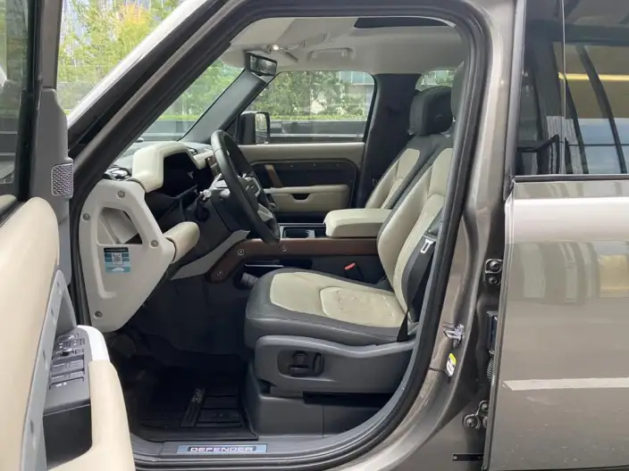 Land Rover Defender 2022 Model 110 P400 X-Dynamic HSE – фото 29