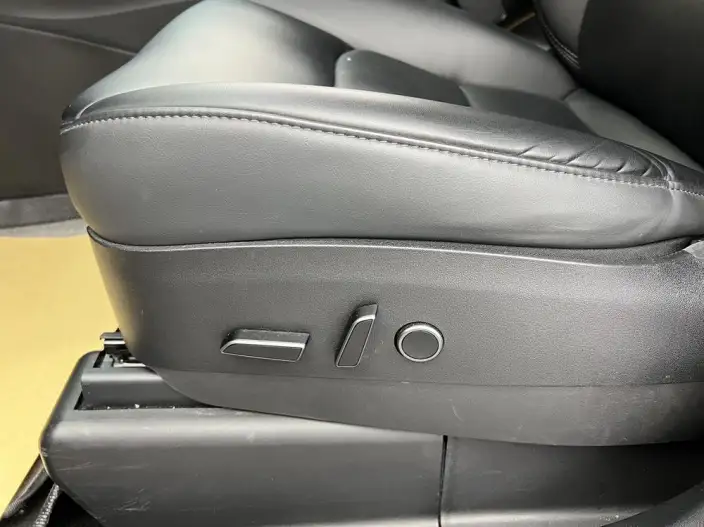 Model Y 2022 Model Facelift Rear-wheel drive version – фото 28