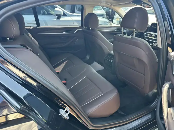 BMW 5 Series 2023 Model 530Li Leading Model Luxury Set – фото 11