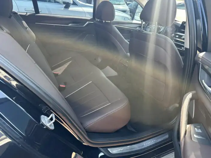BMW 5 Series 2023 Model 530Li Leading Model Luxury Set – фото 12